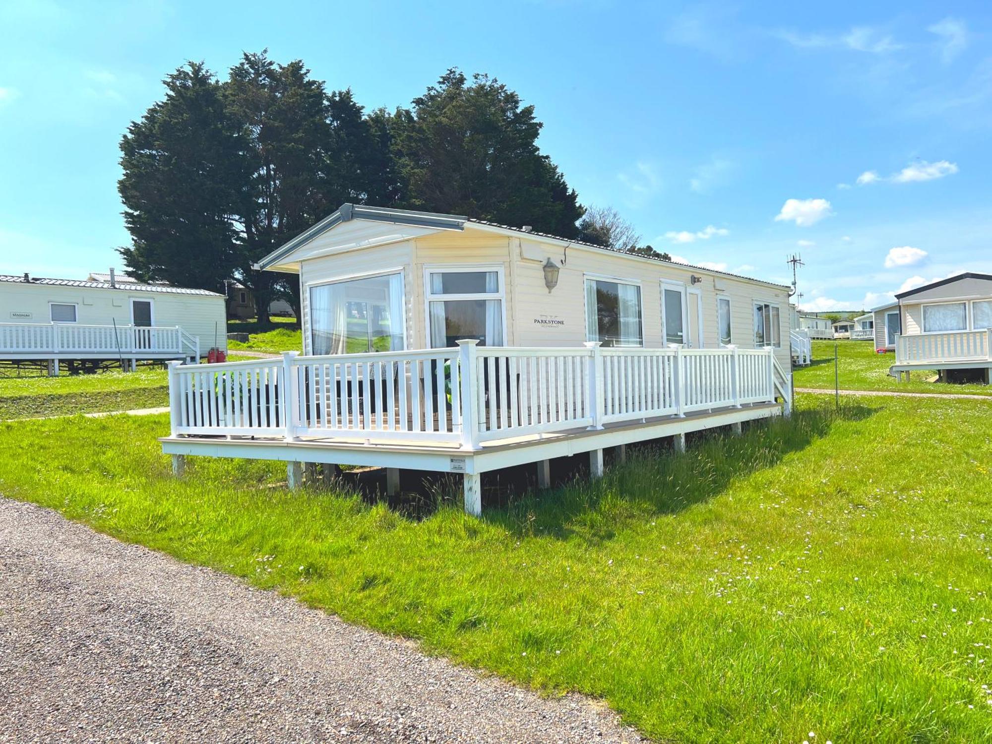 2 Bedroom Caravan Shs3, Sandhills, *